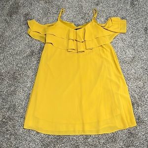 Lulu’s off-shoulder ruffle dress - XS